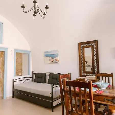 Antheia Apartment Karterados (Santorini)