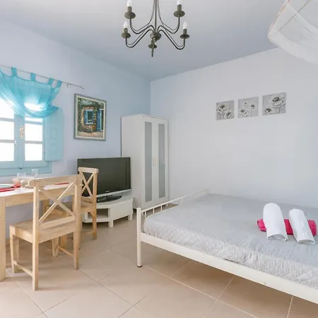 Antheia Apartment Karterados (Santorini)